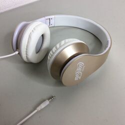 大阪　家電　買取　ヘッドホン　コカ・コーラ