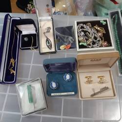 大阪　アクセサリー　貴金属　買取
